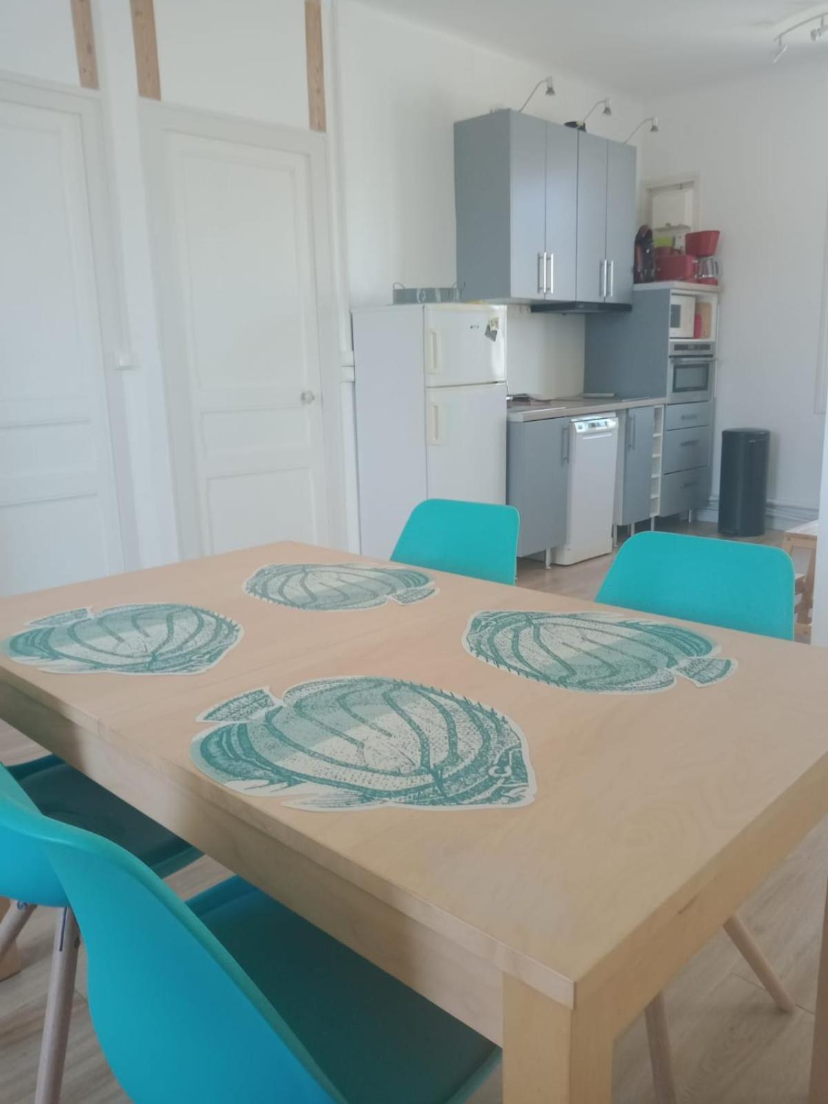 Le Pouliguen Tout A Pied - Grand Appart Lumineux - Menage Et Linge Non Compris Ruang foto